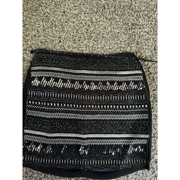 H&M sexy flirty, lightweight black mini with sequins and beads has a slip lining - Picture 8 of 12